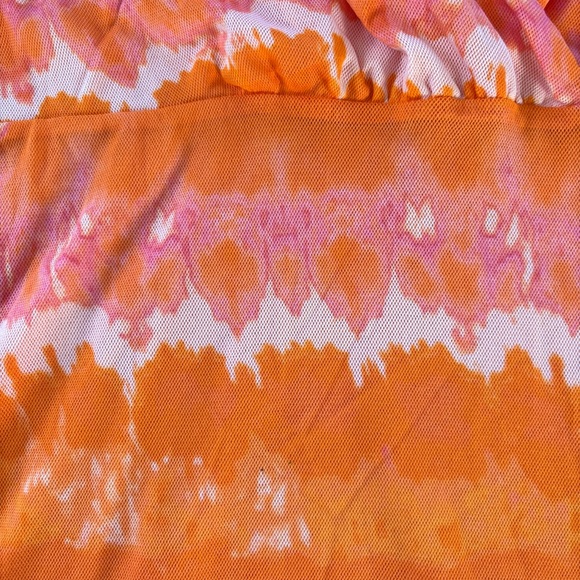 Chaps Women's Vibrant Pink Sleeveless Lined V-Neck Blouse - Picture 3 of 7